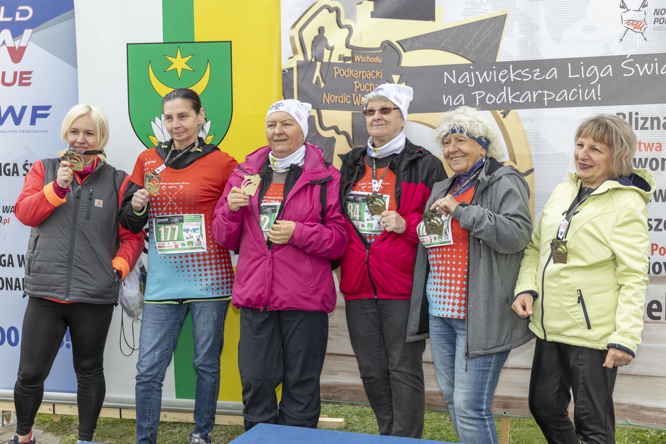 [Zdjęcia] Otwarcie sezonu Ligi Wschodu Nordic Walking – Park historyczny Blizna – 20.04